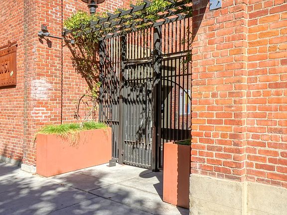 3rd image of 88 Bush St Unit 2117