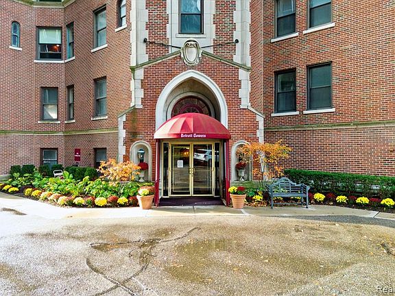 8162 E Jefferson Ave #8A, Detroit, MI 48214 | MLS #20230091716 | Zillow