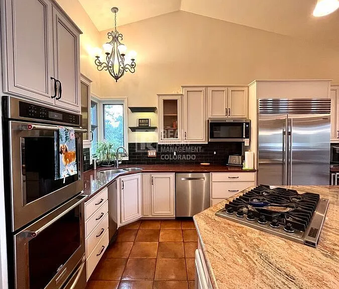 17995 Minglewood Trl — Photo 17