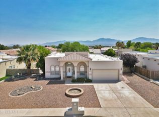 216 Desert Garden Dr, Santa Teresa, NM 88008
