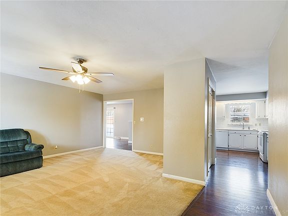 4th image of 224 Linwood Dr