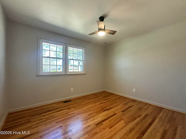 1030 Daniel Dr — Photo 12