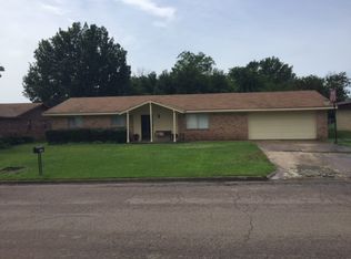 1607 Maple St, Durant, OK 74701