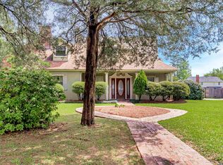 880 Rue Crozat, Baton Rouge, LA 70810