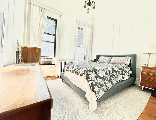 Rented by Level Group | media 1