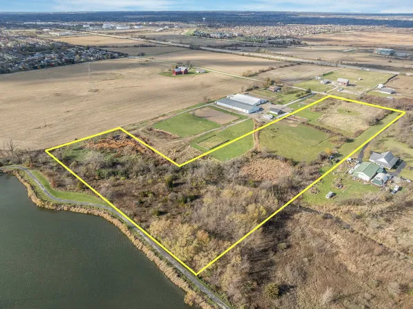 12 W 187th St, Mokena, IL 60448