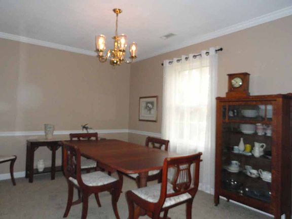 The spacious dining room allows for plenty of seating