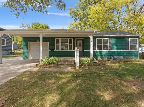 110 N Kendall Dr, Independence, MO 64056