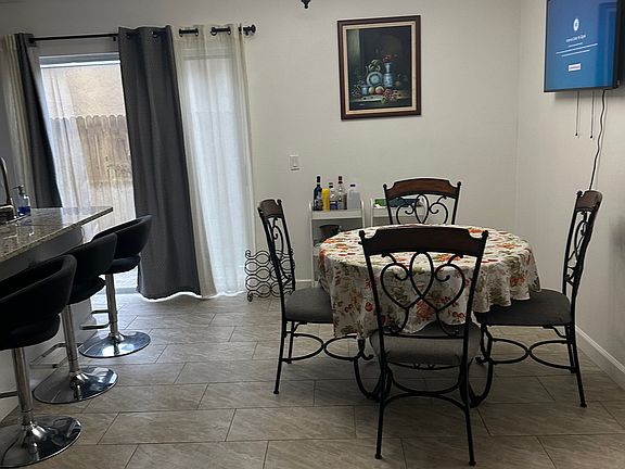 3rd image of 7621 Harbor Bend Cir