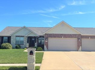 9710 Winnebago Way, Mascoutah, IL 62258