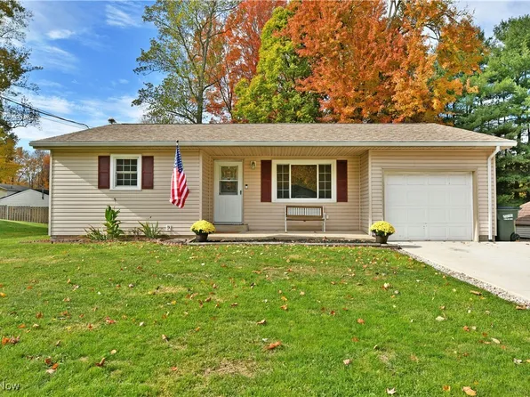 1359 Andrew Ave, Salem, OH 44460