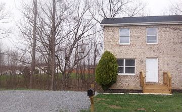 1st image of 110 Woodridge Ct