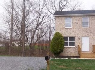 110 Woodridge Ct, Stephens City, VA 22655