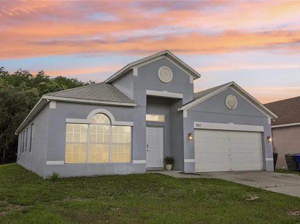 1982 Locust Berry Dr, Kissimmee, FL 34743