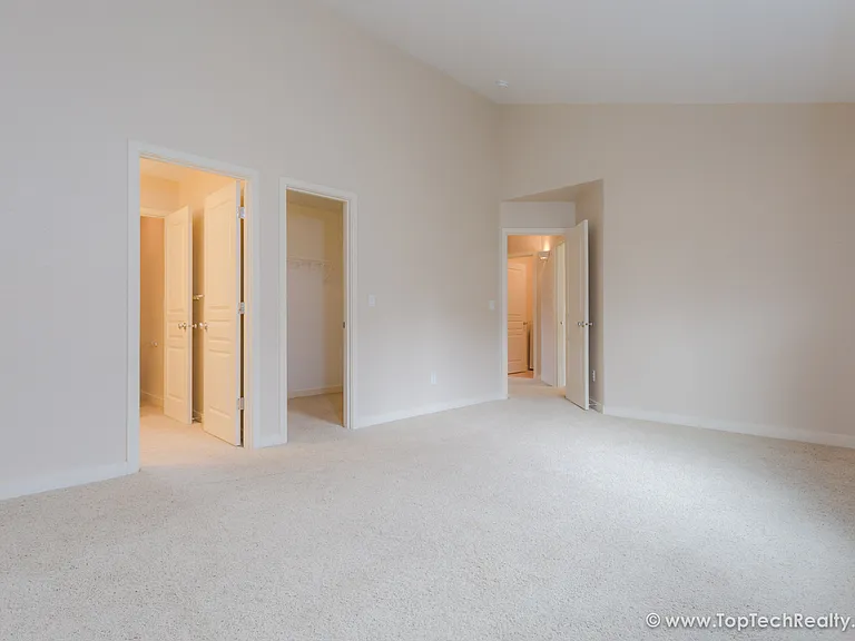 182 NW 209th Ave — Photo 22