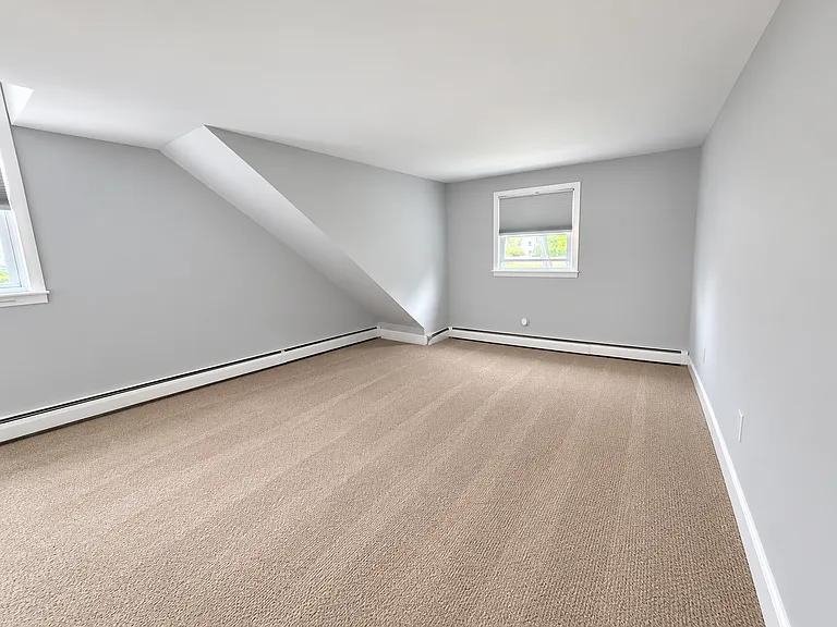 80 E Lakewood St #2 — Photo 3