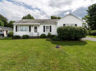 544 Hinsdale Rd, Camillus, NY 13031