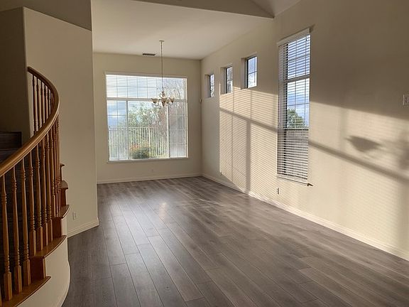 3rd image of 838 N Temescal St