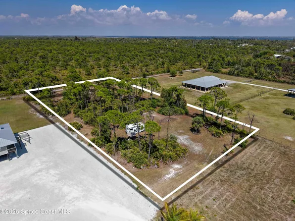 4220 Pine Tree Blvd, Saint James City, FL 33956