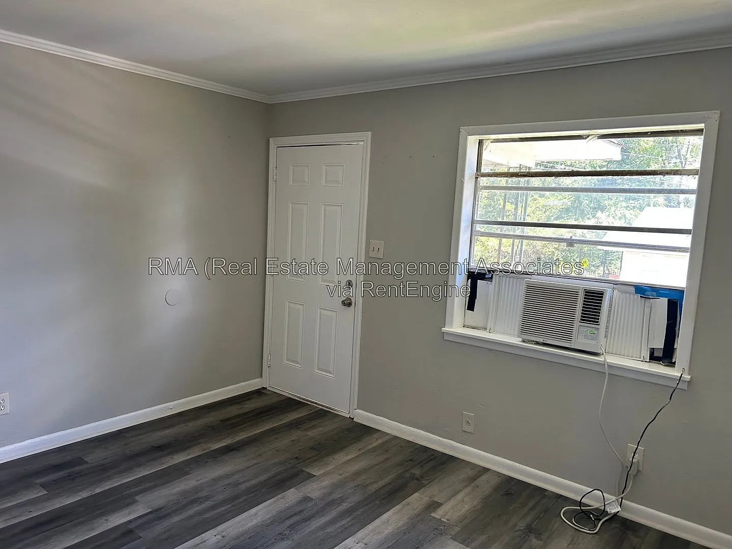 2 bed, 1.0 bath, 756 sqft, $850 — Photo 2