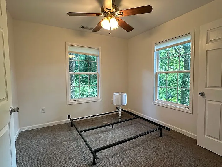 250 Hodgson Dr — Photo 26