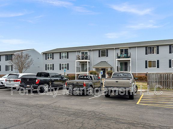 3rd image of 8030 Abbey Ct APT H