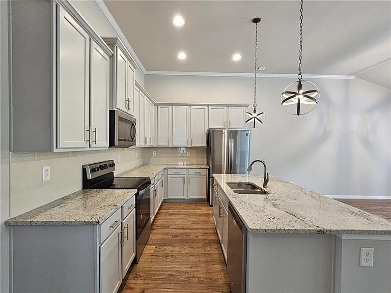 5414 Town Square Way — Photo 7