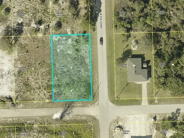 3600 72nd St W, Lehigh Acres, FL 33971