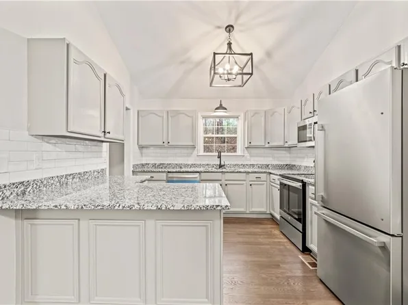 355 Orchard Rd, Jasper, GA 30143