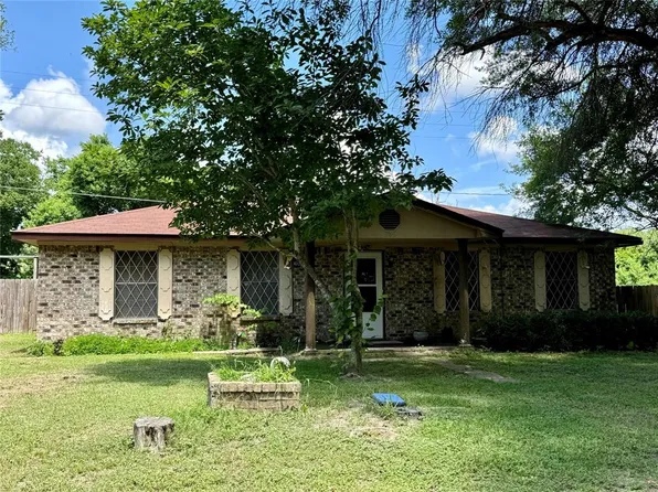 345 Tranquility Drive, Trinity, TX 75862