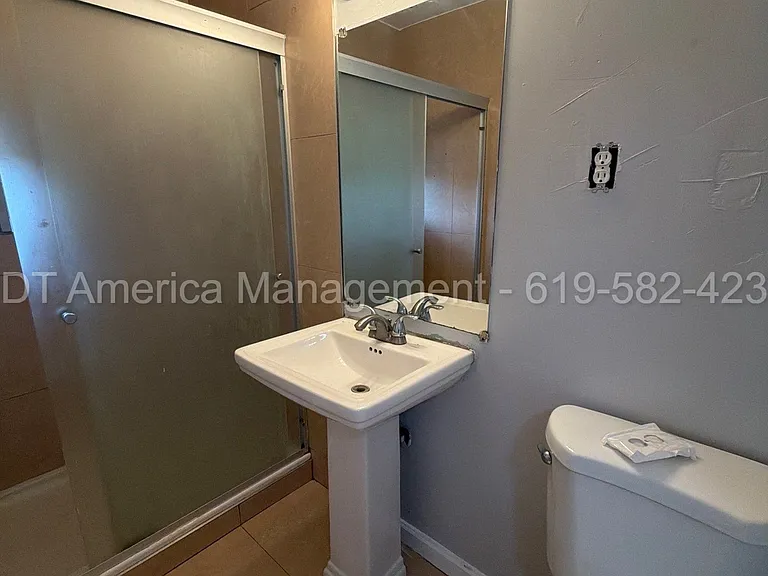 4270 48th St #1/2 — Photo 13