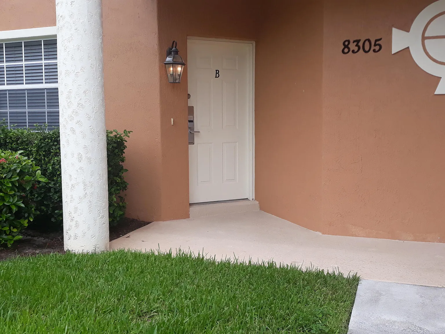 Studio, 1.0 bath, 400 sqft, $1,150 — Photo 2