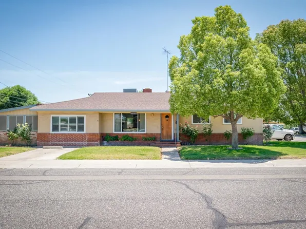 940 Trinity St, Manteca, CA 95336