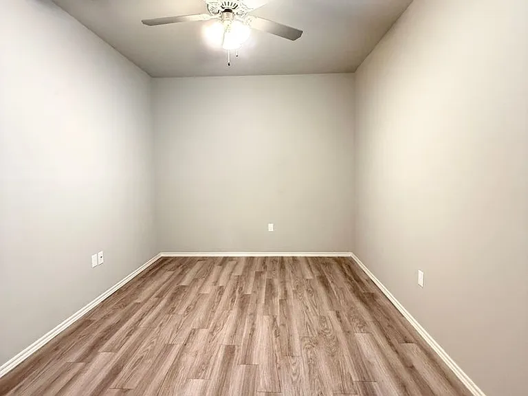 1217 Preston Trl — Photo 20