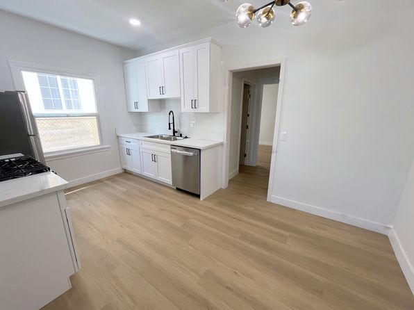 220 E Valencia Ave #2