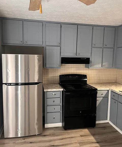 140 Hunters Ln #C — Photo 7
