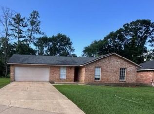 2126 Southwood Dr, New Caney, TX 77357