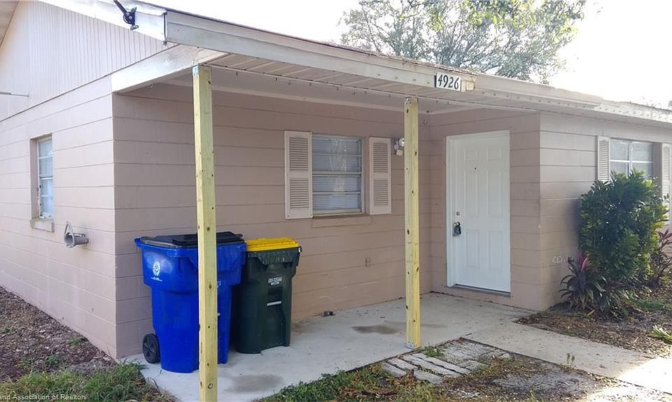 1st image of 4926 Salmon Dr