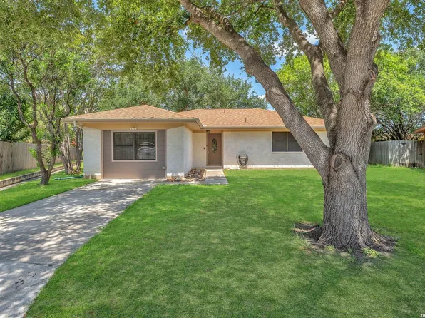 139 Navajo Circle, Cibolo, TX 78108