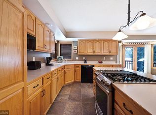 2300 Oak Glen Ct, Stillwater, MN 55082
