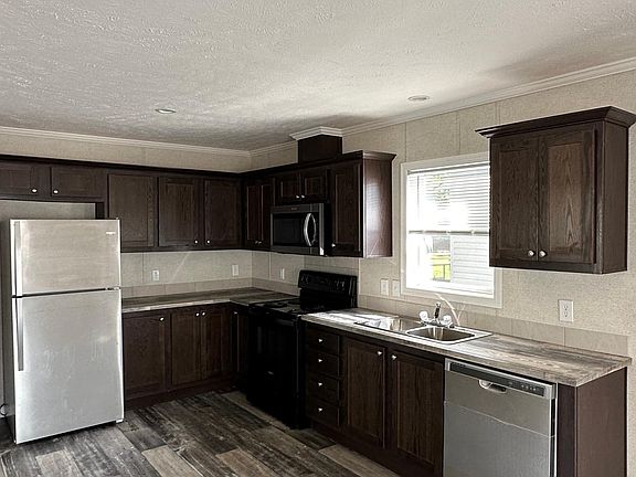 2nd image of 673 Armstrong St Lot 102