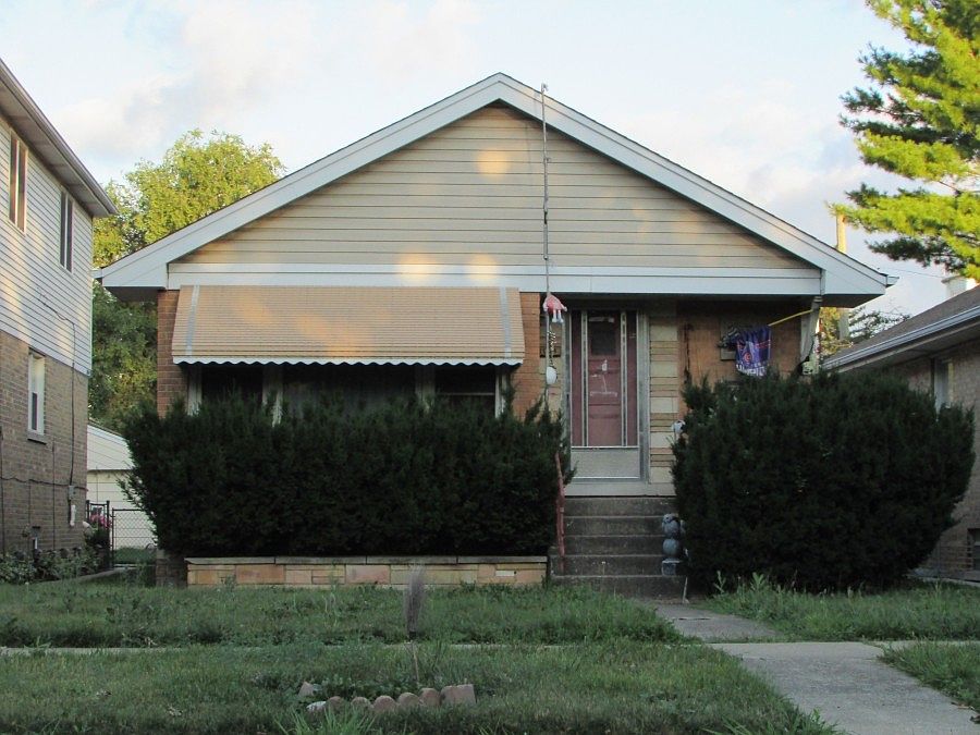 1st image of 3004 East Ave