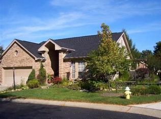 6955 Beckett Ct, Centerville, OH 45459