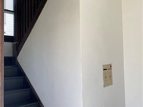 2nd image of 4411 N Lockwood Ave