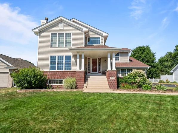 12138 Paisley Dr, Loves Park, IL 61111