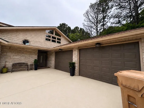 332 Southshore Dr, Greenback, TN 37742