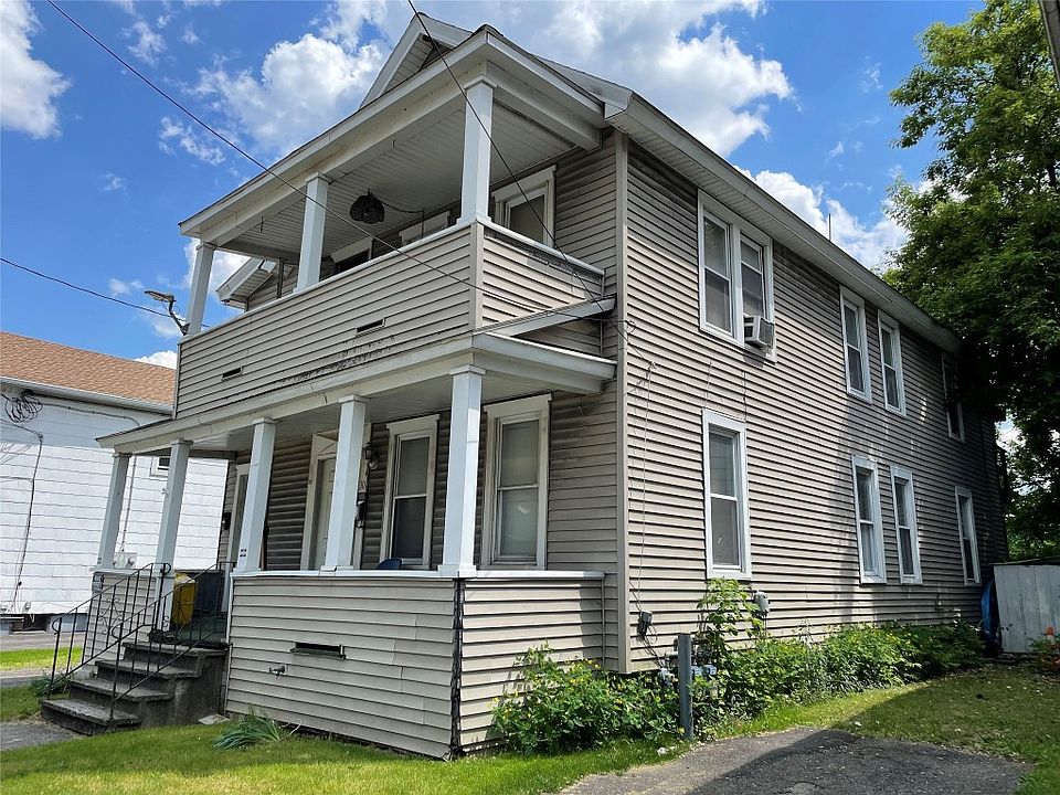 2nd image of 30 Robinson St