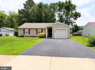 8853 Olde Mill Run, Manassas, VA 20110