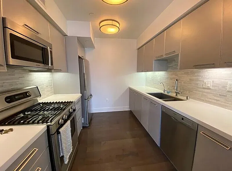 2 bed, 2.0 bath, 1198 sqft, $1,932 — Photo 4