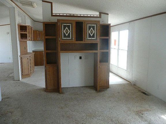 4th image of 3551 36th Ln